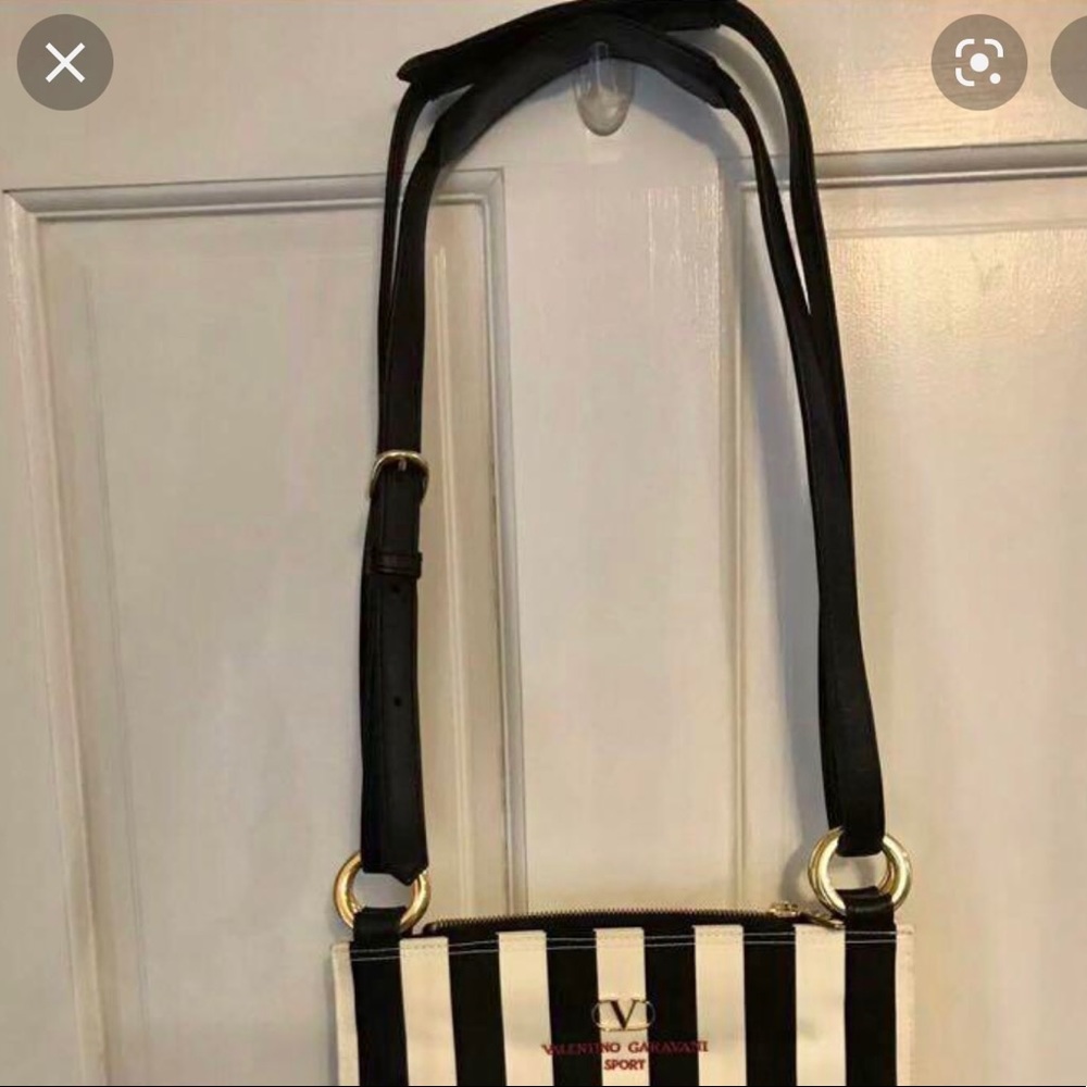 Valentino Garavani sport bag - Picture 8 of 8
